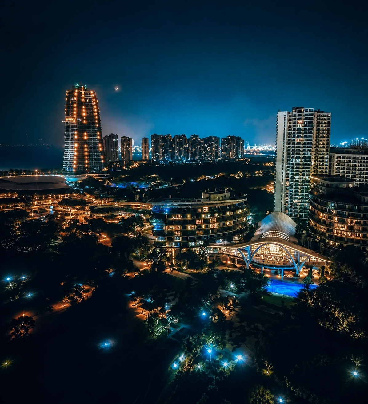 Forest City Golf Hotel at blue hour